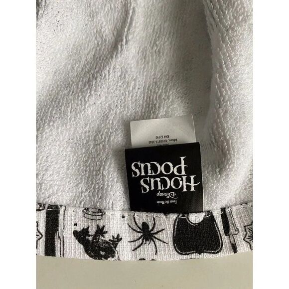 Disney Hocus Pocus Hanging Kitchen Towel Sanderson Sisters Halloween NEW - Picture 7 of 9